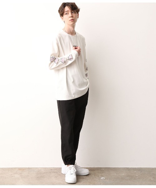 FIRST DOWN（ファーストダウン）の「【FIRST DOWN×JUNRed別注】袖プリント長袖Tシャツ（Tシャツ/カットソー・メンズ・ホワイト/ブラック/ベージュ・M/L）」の13枚目の写真