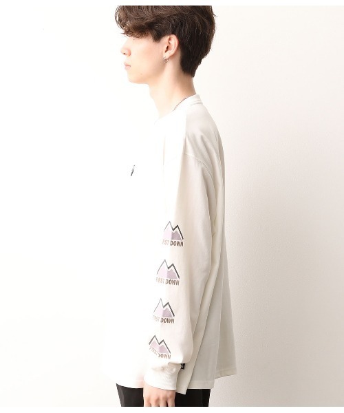 FIRST DOWN（ファーストダウン）の「【FIRST DOWN×JUNRed別注】袖プリント長袖Tシャツ（Tシャツ/カットソー・メンズ・ホワイト/ブラック/ベージュ・M/L）」の15枚目の写真