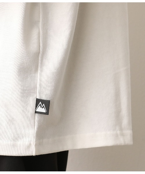 FIRST DOWN（ファーストダウン）の「【FIRST DOWN×JUNRed別注】袖プリント長袖Tシャツ（Tシャツ/カットソー・メンズ・ホワイト/ブラック/ベージュ・M/L）」の19枚目の写真