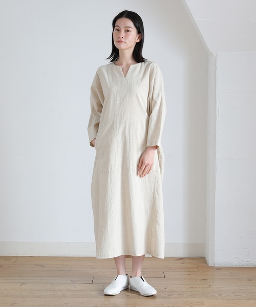 Plantation（プランテーション）の「メランジクロス/ワンピース（ワンピース・レディース・チャコールグレー/ベージュ・M size）」の9枚目の写真