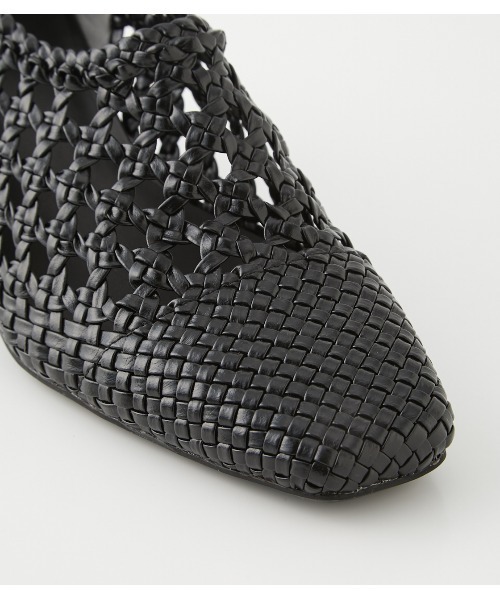 rienda（リエンダ）の「スクエアトゥクロシェシューズ（パンプス・レディース・ブラウン/ブラック/ライトベージュ・SMALL/MEDIUM/LARGE）」の6枚目の写真