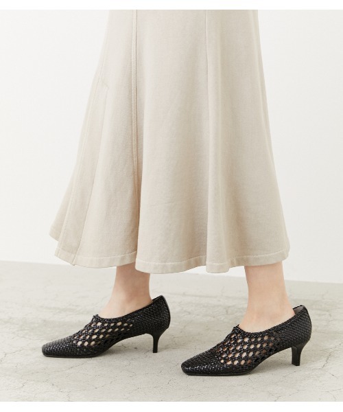 rienda（リエンダ）の「スクエアトゥクロシェシューズ（パンプス・レディース・ブラウン/ブラック/ライトベージュ・SMALL/MEDIUM/LARGE）」の8枚目の写真