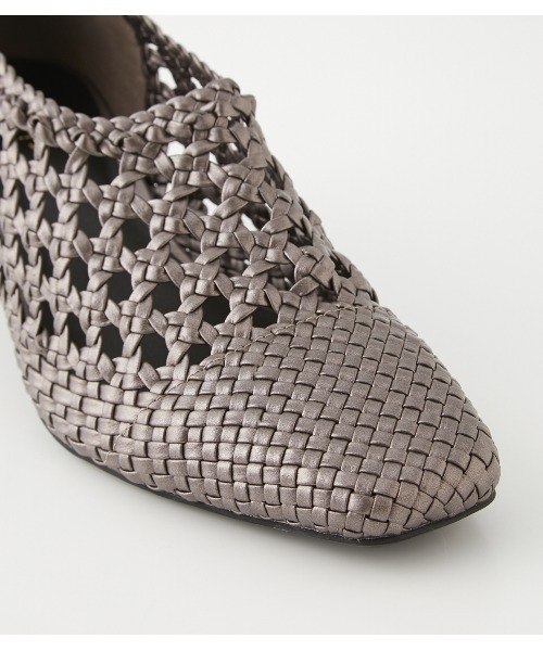 rienda（リエンダ）の「スクエアトゥクロシェシューズ（パンプス・レディース・ブラウン/ブラック/ライトベージュ・SMALL/MEDIUM/LARGE）」の11枚目の写真