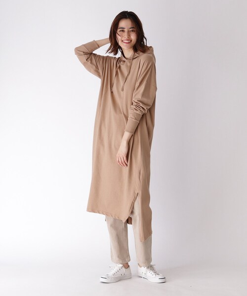 BASECONTROL(ベースコントロール)の「◆【WEB限定】ミニ裏毛パーカーワンピース(ワンピース・レディース・ブラック/ベージュ/グレー/カーキ・99)」の3枚目の写真