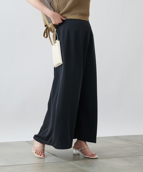 COLONY 2139（コロニートゥーワンスリーナイン）の「トロタッチフレアスカート（スカート・レディース・ミント/ブラック/グレイッシュベージュ・MEDIUM/LARGE）」の11枚目の写真