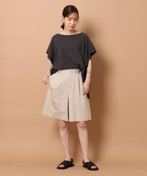 DRESSTERIOR(ドレステリア)の「◆タックドレープジャージプルオーバー(Tシャツ/カットソー・レディース・ダークグレー/ブルー/オフホワイト/ライトグリーン・38)」の19枚目の写真