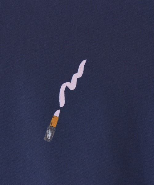 BEARDSLEY(ビアズリー)の「リップスティックTシャツ(Tシャツ/カットソー・レディース・アイボリー/ネイビー・FREE)」の9枚目の写真