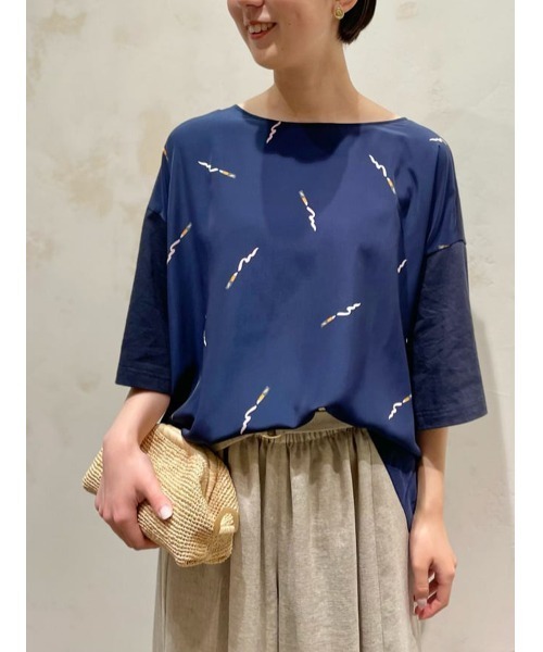 BEARDSLEY(ビアズリー)の「リップスティックTシャツ(Tシャツ/カットソー・レディース・アイボリー/ネイビー・FREE)」の15枚目の写真