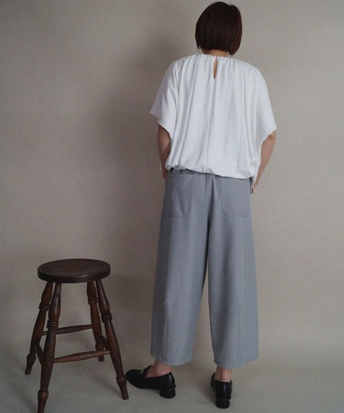 NICOLE CLUB(ニコル クラブ)の「【NICOLE CLUB】コクーンクロップドパンツ(その他パンツ・レディース・ブラック/ブラウン/グレー・MEDIUM)」の8枚目の写真