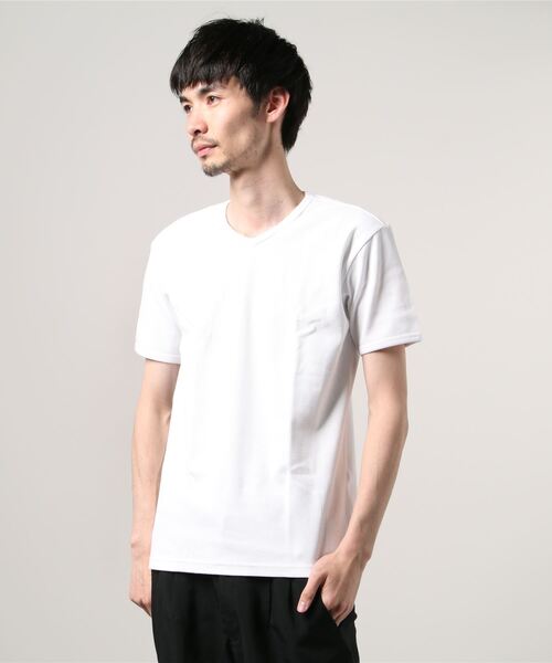 AVIREX（アヴィレックス）の「AVIREX（アヴィレックス）DAILY SS V-NECK T-SHIRT / デイリーVネックTシャツ（Tシャツ/カットソー・メンズ・ホワイト/グレー/ブラック/チャコール/オリーブ/ロイヤルブルー・LARGE/SMALL/MEDIUM/X-LARGE）」の2枚目の写真