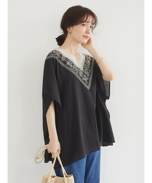 Green　Parks（グリーンパークス）の「Iインド刺繍Vネックブラウス＊（シャツ/ブラウス・レディース・ブルー/オフホワイト/ブラック・FREE）」の13枚目の写真