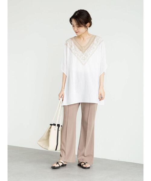 Green　Parks（グリーンパークス）の「Iインド刺繍Vネックブラウス＊（シャツ/ブラウス・レディース・ブルー/オフホワイト/ブラック・FREE）」の18枚目の写真