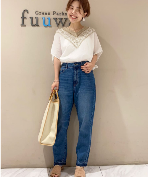 Green　Parks（グリーンパークス）の「Iインド刺繍Vネックブラウス＊（シャツ/ブラウス・レディース・ブルー/オフホワイト/ブラック・FREE）」の5枚目の写真