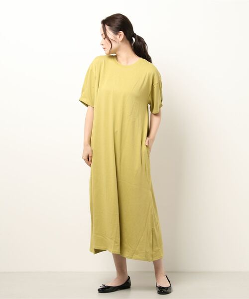 Lugnoncure（ルノンキュール）の「ドロップショルダー風フレアワンピース（ワンピース・レディース・イエロー/カーキ/ブラック/ベージュ・ﾌﾘ-）」の4枚目の写真