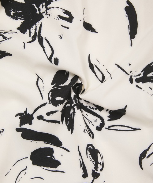 fifth（フィフス）の「水彩フラワーバックリボンワンピース（ワンピース・レディース・ブラック/アイボリー・MEDIUM）」の16枚目の写真