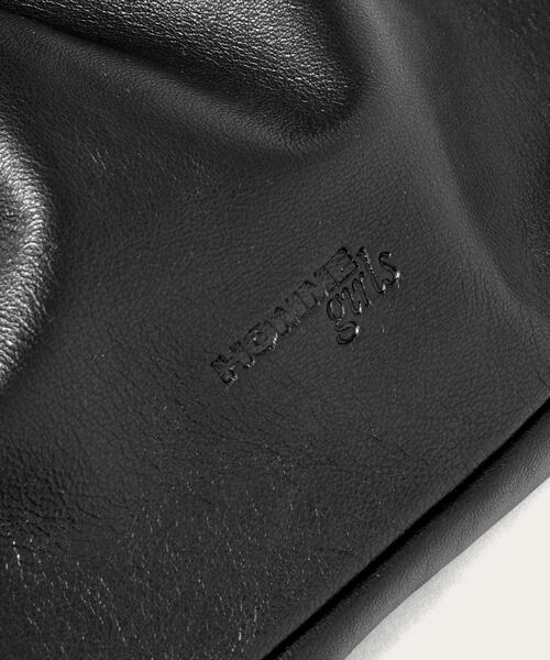 BEAUTY&YOUTH UNITED ARROWS（ビューティーアンドユースユナイテッドアローズ）の「＜HOMME GIRLS＞LEATHER POUCH /ポーチ.（ポーチ・レディース・ブラック・FREE）」の5枚目の写真