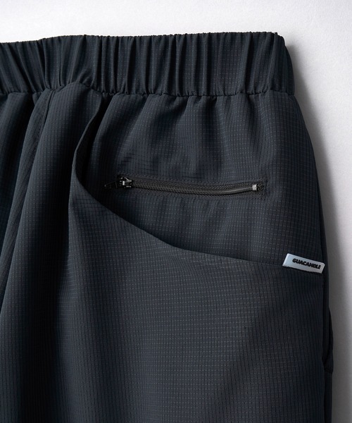 GUACAMOLE（ガカモレ）の「GUACAMOLE Water proof pants/long（その他パンツ・レディース・ホワイト系その他/ブラック系その他・SMALL/MEDIUM/LARGE/X-SMALL/XX-SMALL）」の6枚目の写真