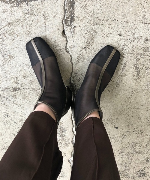 210nouve（トゥージュヌーブ）の「スクエアトゥシアーパイピングブーツ（ブーツ・レディース・ベージュ/ブラック・39/38/36/37）」の15枚目の写真