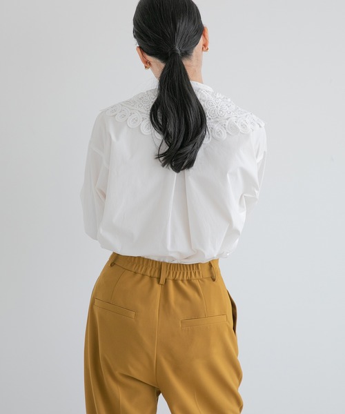 LOWRYS FARM（ローリーズファーム）の「レースアタッチドカラーシャツＬＳ　218706（シャツ/ブラウス・レディース・ブラック/ブラウン/オフホワイト・FREE）」の9枚目の写真