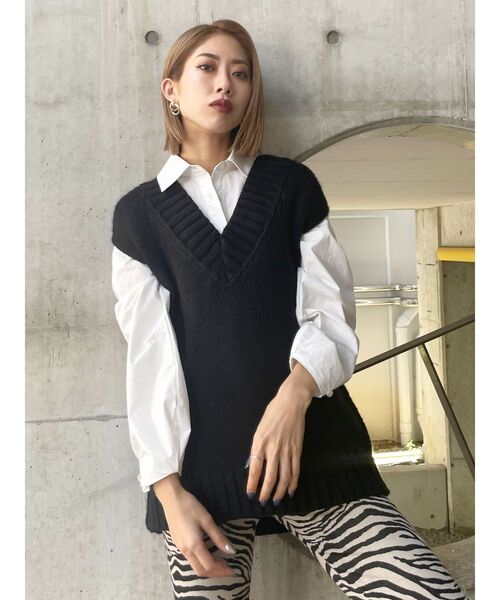 EMODA(エモダ)の「オーバーサイズニットベスト(ベスト・レディース・ブラック/アイボリー/キャメル・FREE)」の12枚目の写真