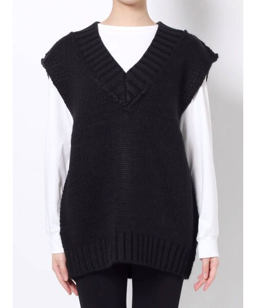 EMODA(エモダ)の「オーバーサイズニットベスト(ベスト・レディース・ブラック/アイボリー/キャメル・FREE)」の20枚目の写真