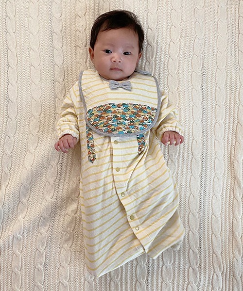 sense of wonder（センスオブワンダー）の「カーズボーダースタイ 【日本製】（スタイ/よだれかけ・キッズ・ブラウン/ライム・FREE）」の14枚目の写真