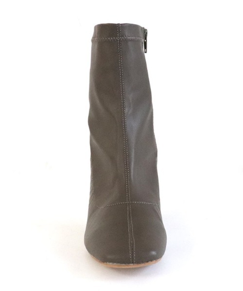 Pierrot（ピエロ）の「スクエアトゥストレッチブーツ（ブーツ・レディース・ブラック/ベージュ/モカ・LL/S/M/L）」の21枚目の写真