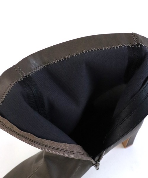 Pierrot（ピエロ）の「スクエアトゥストレッチブーツ（ブーツ・レディース・ブラック/ベージュ/モカ・LL/S/M/L）」の9枚目の写真