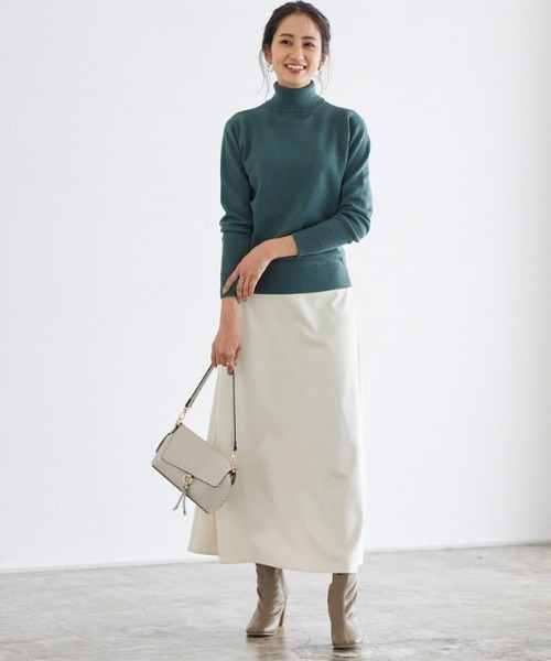 Pierrot（ピエロ）の「スクエアトゥストレッチブーツ（ブーツ・レディース・ブラック/ベージュ/モカ・LL/S/M/L）」の17枚目の写真