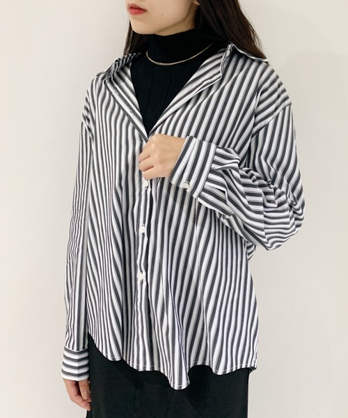 CLEA(クレア)の「ベーシックストライプシャツ(シャツ/ブラウス・レディース・ブラック/ブラウン/ブルー・FREE)」の8枚目の写真