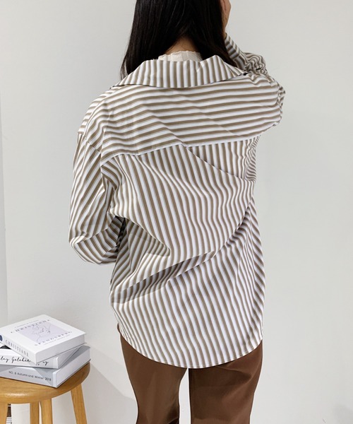 CLEA(クレア)の「ベーシックストライプシャツ(シャツ/ブラウス・レディース・ブラック/ブラウン/ブルー・FREE)」の18枚目の写真