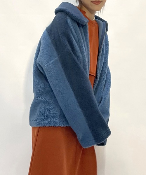 AS KNOW AS PINKY(アズノゥアズピンキー)の「ボアボア カラー触って ボアブルゾン(ブルゾン・レディース・オフホワイト/カーキ/ブルー・FREE)」の4枚目の写真