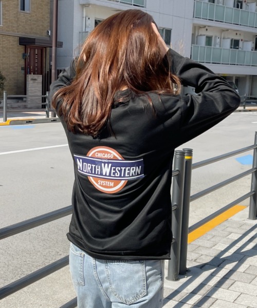 everycoco(エブリーココ)の「NORTH WESTERNロゴスウェット◇(スウェット・レディース・ネイビー/グレー/ホワイト/ブラック・FREE)」の18枚目の写真