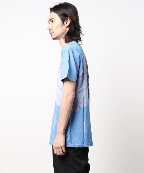 Desigual(デシグアル)の「メンズ Tシャツ半袖 T-SHIRT BLEACHY(Tシャツ/カットソー・メンズ・ブルー・S/M/L/XL/XXL)」の2枚目の写真