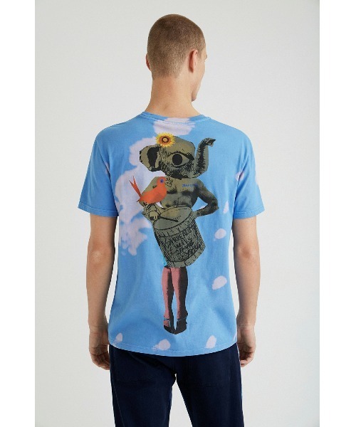 Desigual(デシグアル)の「メンズ Tシャツ半袖 T-SHIRT BLEACHY(Tシャツ/カットソー・メンズ・ブルー・S/M/L/XL/XXL)」の9枚目の写真