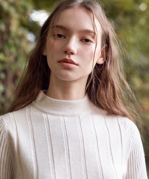 deBURN（デバーン）の「【deBURN 】ダイアハーフネックニット / dia half turtle_KN（ニット/セーター・レディース・ブラック/ブラウン/カーキ/アイボリー/ライトベージュ・FREE）」の17枚目の写真