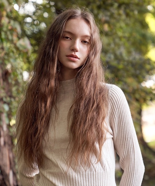 deBURN（デバーン）の「【deBURN 】ダイアハーフネックニット / dia half turtle_KN（ニット/セーター・レディース・ブラック/ブラウン/カーキ/アイボリー/ライトベージュ・FREE）」の16枚目の写真