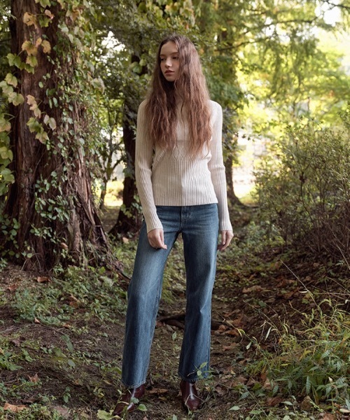 deBURN（デバーン）の「【deBURN 】ダイアハーフネックニット / dia half turtle_KN（ニット/セーター・レディース・ブラック/ブラウン/カーキ/アイボリー/ライトベージュ・FREE）」の15枚目の写真