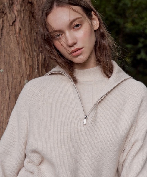 deBURN（デバーン）の「【deBURN 】ダイアハーフネックニット / dia half turtle_KN（ニット/セーター・レディース・ブラック/ブラウン/カーキ/アイボリー/ライトベージュ・FREE）」の19枚目の写真