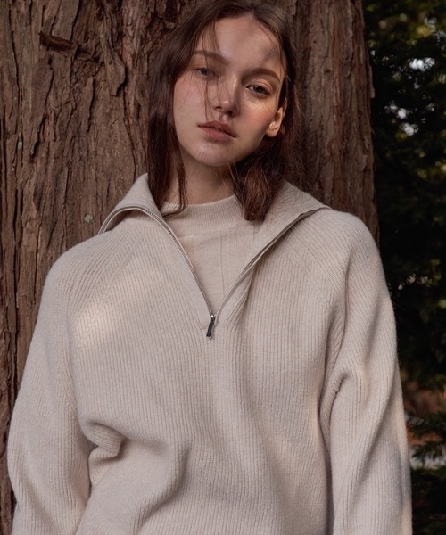 deBURN（デバーン）の「【deBURN 】ダイアハーフネックニット / dia half turtle_KN（ニット/セーター・レディース・ブラック/ブラウン/カーキ/アイボリー/ライトベージュ・FREE）」の18枚目の写真