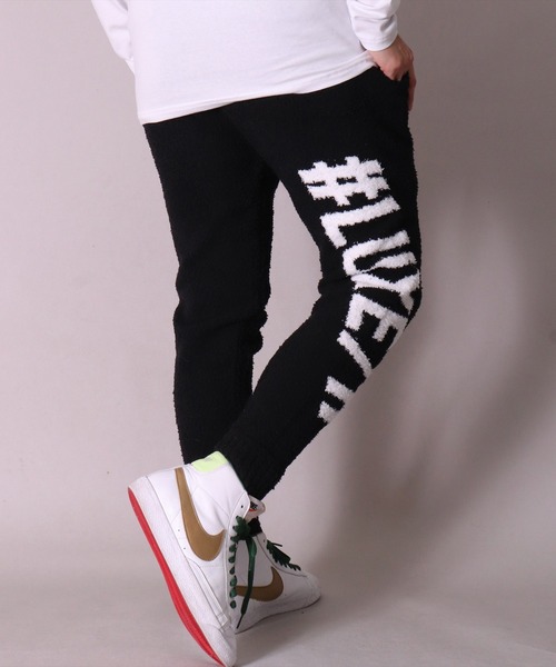 LUXE/R(ラグジュ)の「【ユニセックス】【LUXE/R】ビッグ ロゴ ジャガード ニット イージー パンツ(RMS)(スウェットパンツ・メンズ・ブラック/ベージュ/ネイビー・MEDIUM/LARGE)」の2枚目の写真