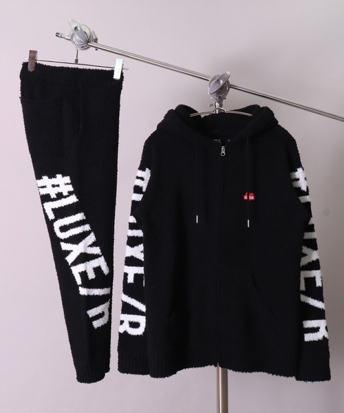 LUXE/R(ラグジュ)の「【ユニセックス】【LUXE/R】ビッグ ロゴ ジャガード ニット イージー パンツ(RMS)(スウェットパンツ・メンズ・ブラック/ベージュ/ネイビー・MEDIUM/LARGE)」の4枚目の写真