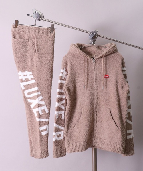 LUXE/R(ラグジュ)の「【ユニセックス】【LUXE/R】ビッグ ロゴ ジャガード ニット イージー パンツ(RMS)(スウェットパンツ・メンズ・ブラック/ベージュ/ネイビー・MEDIUM/LARGE)」の5枚目の写真