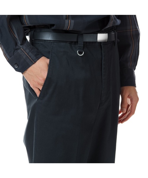 SOPHNET.（ソフネット）の「HIGH RISE CROPPED SLACKS（スラックス