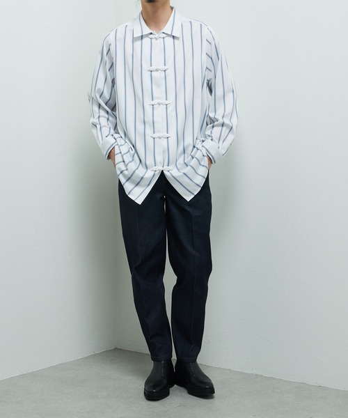 Lui's（ルイス）の「センタープレステーパードデニム（デニムパンツ・メンズ・インディゴブルー/アイボリー・SMALL/MEDIUM）」の16枚目の写真