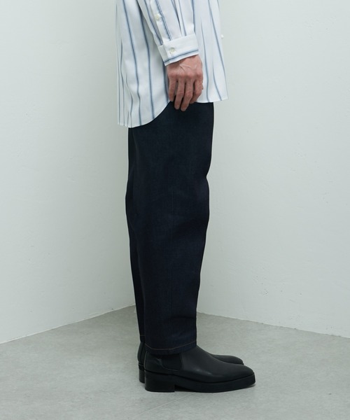Lui's（ルイス）の「センタープレステーパードデニム（デニムパンツ・メンズ・インディゴブルー/アイボリー・SMALL/MEDIUM）」の5枚目の写真