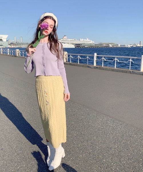 lissi Boutique（リージーブティック）の「【lissi Boutique】花刺繍ミドル丈ケーブルニットタイトスカート（スカート・レディース・イエロー・SMALL）」の9枚目の写真