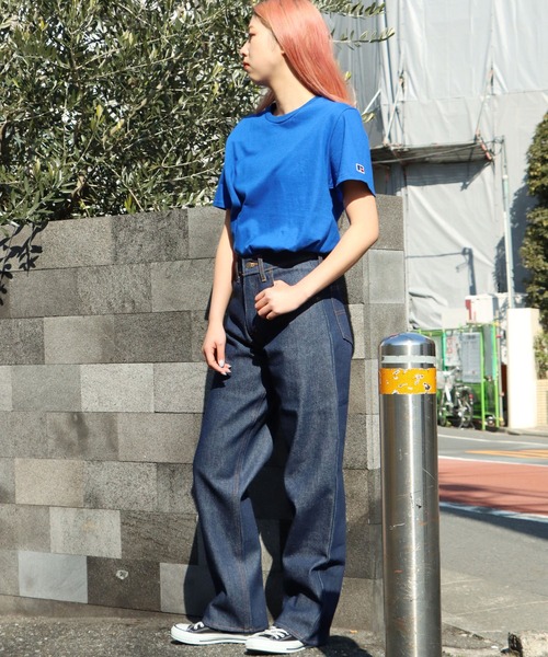 Russell Athletic（ラッセルアスレティック）の「Russell Athletic/ラッセルアスレティック 600MRUS オーバーサイズ 無地 クルーネック  Tシャツ（Tシャツ/カットソー・メンズ・ネイビー/ヘザーグレー/ブラック/ホワイト/ロイヤルブルー/レッド/チャコールグレー・M/S/L/XL）」の21枚目の写真