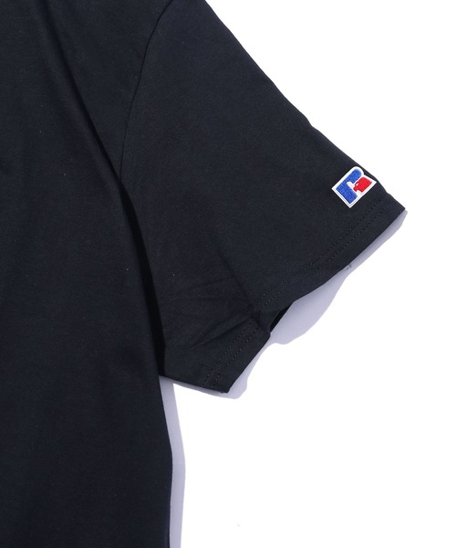 Russell Athletic（ラッセルアスレティック）の「Russell Athletic/ラッセルアスレティック 600MRUS オーバーサイズ 無地 クルーネック  Tシャツ（Tシャツ/カットソー・メンズ・ネイビー/ヘザーグレー/ブラック/ホワイト/ロイヤルブルー/レッド/チャコールグレー・M/S/L/XL）」の12枚目の写真