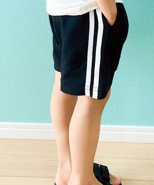 THE CASUAL（カジュアル）の「シェフパンツ ハーフパンツ キッズ（その他パンツ・キッズ・ブラック系/グレー系/グレー系1/ブラウン系/ベージュ系/グリーン系/ブルー系/イエロー系/オレンジ系/ピンク系/モカ/チャコール/ピンク/杢グレー/オレンジ/ロイヤルブルー/ブラック/ベージュ/イエロー/グリーン・110cm/120cm/130cm/140cm/150cm/160cm）」の3枚目の写真